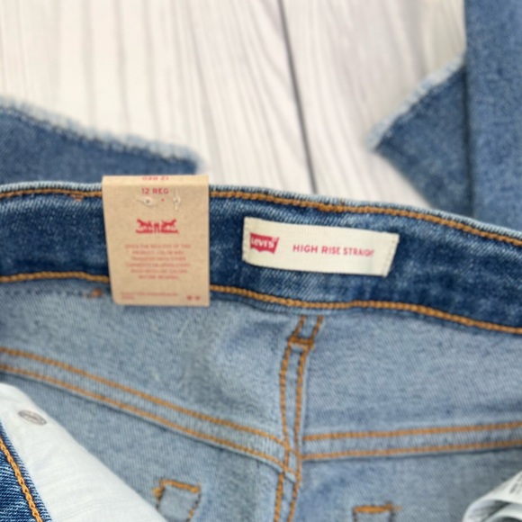 Levi’s HIGH RISE STRAIGHT Jeans - Picture 8 of 8
